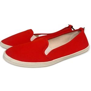 NWT H&M Red Slip On Flat Sneakers Size 9.5
